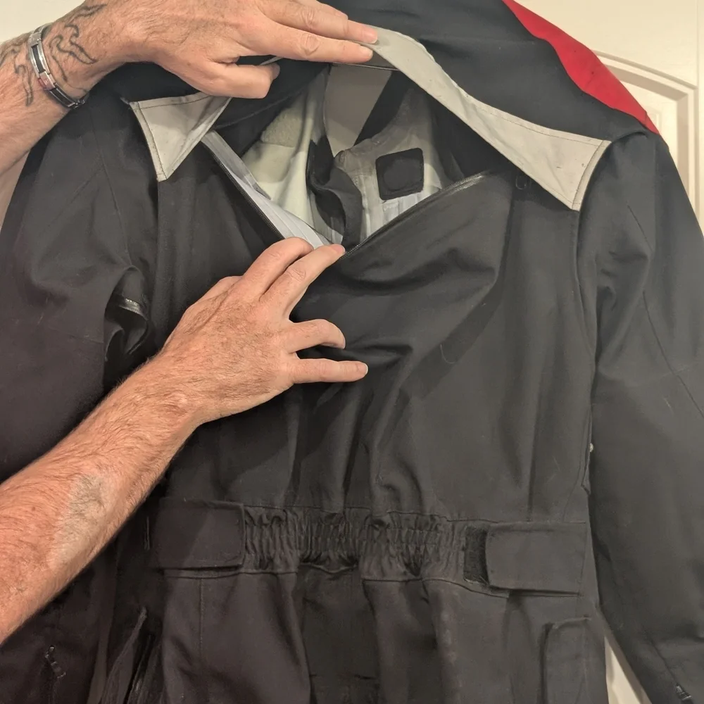 Aerostich Roadcrafter 1 Piece Gore-tex Motorcycle Suit Size Large - Picture 12 of 13